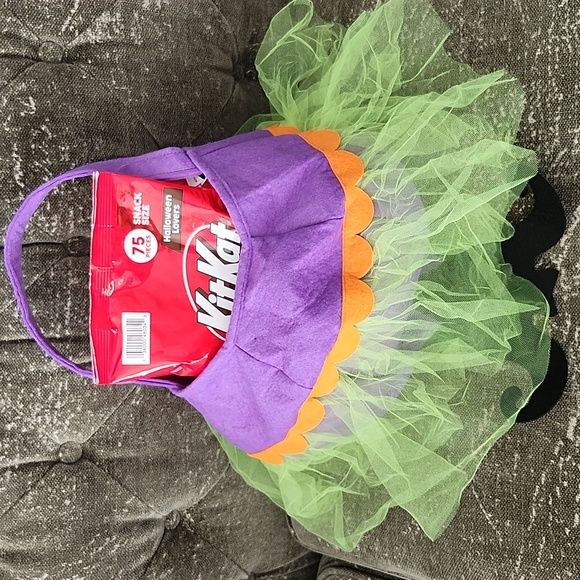 Chasing Fireflies - Picture 2 of 2